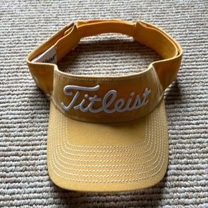 Vintage titleist visor